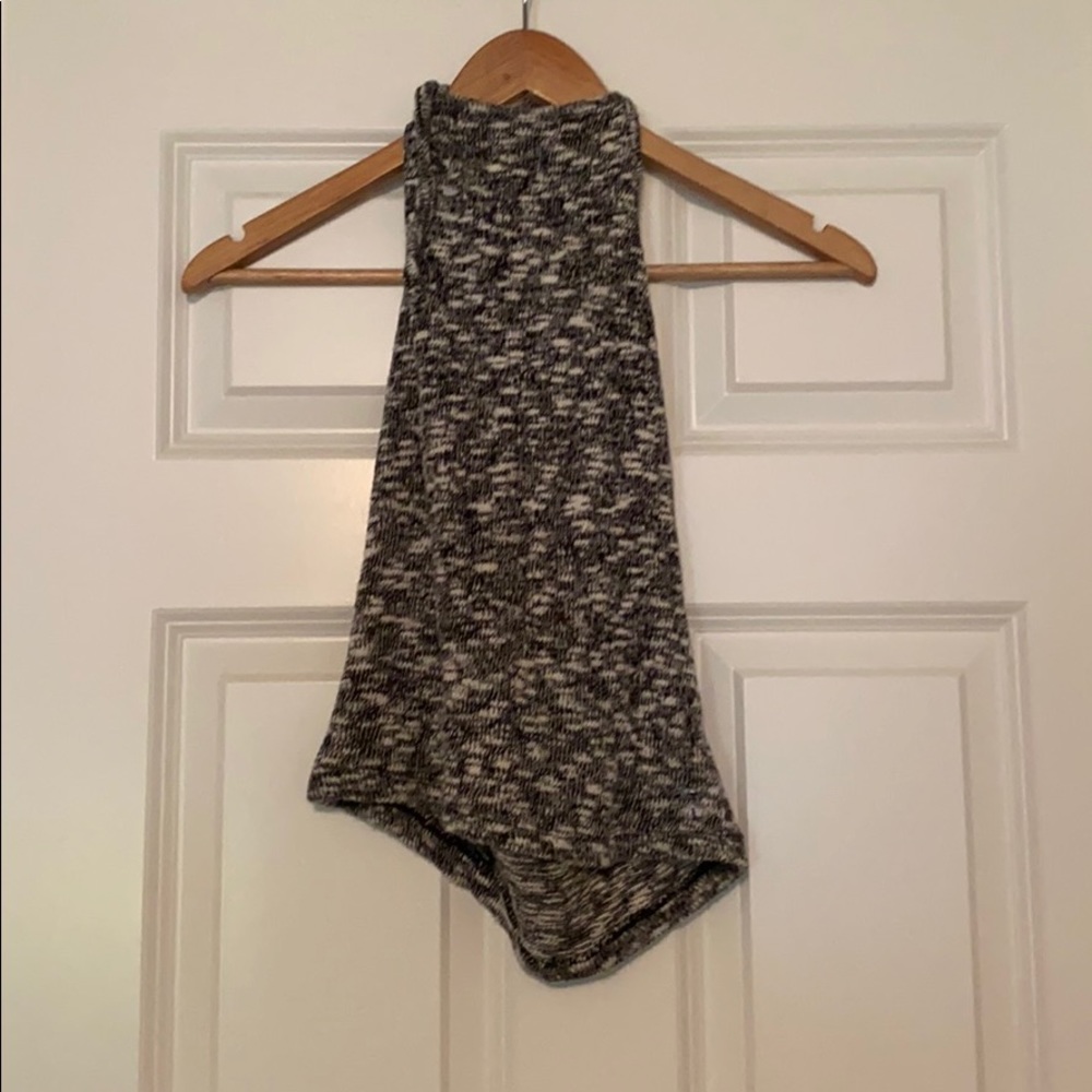 american eagle halter top!!